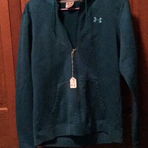 Under armor size large zippered hooded jacket